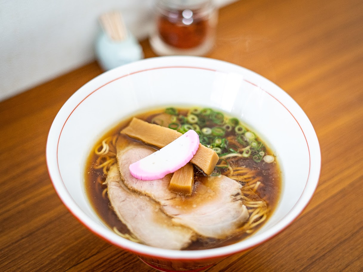 鶏醤油ラーメン