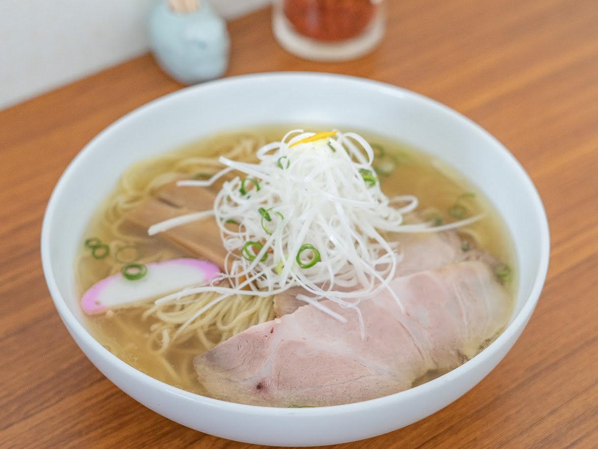 鶏塩ラーメン