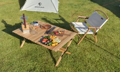 PORTABLE BAMBOO TABLE